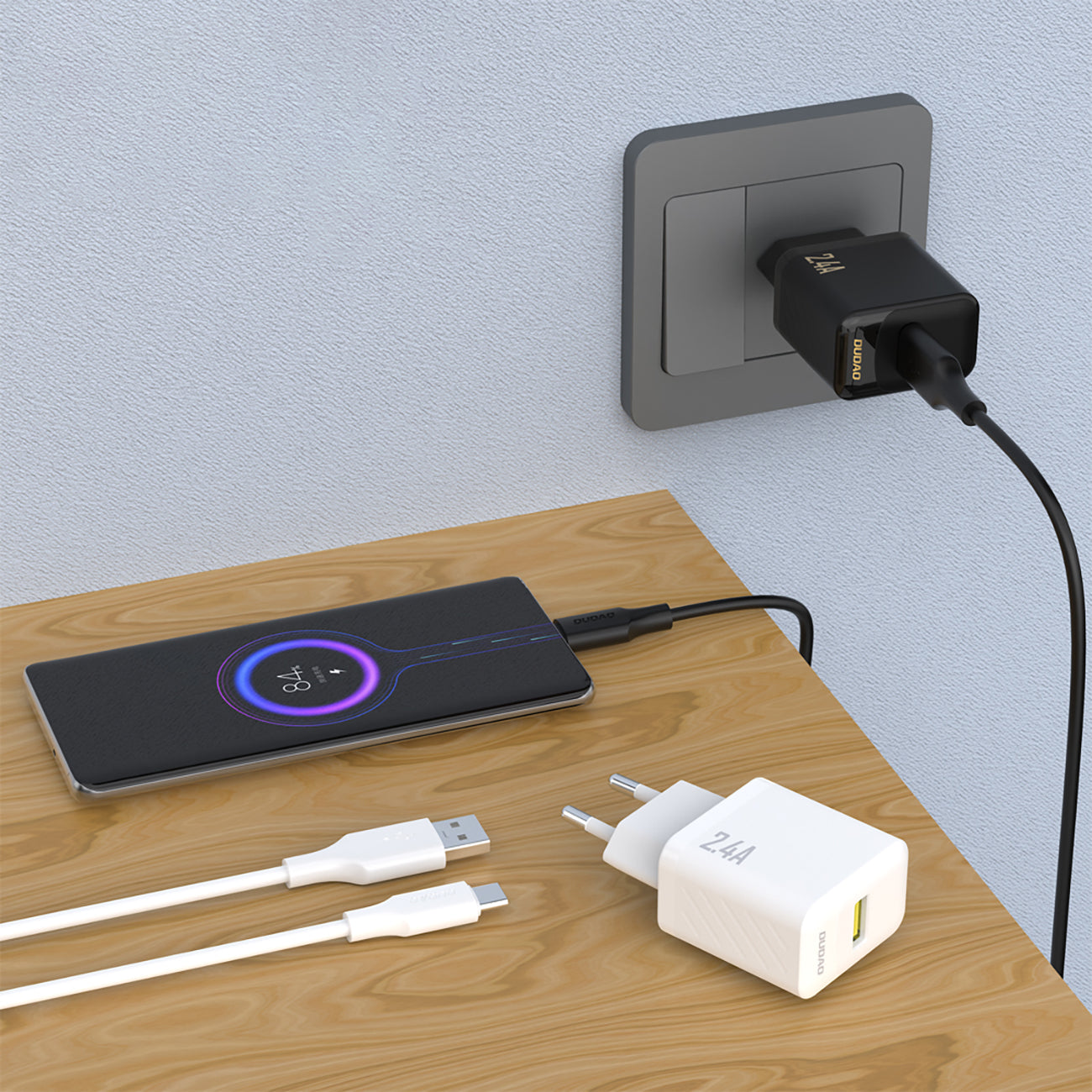 Power Supply Enclosures – 2.4A USB-A wall charger - white - Carlat