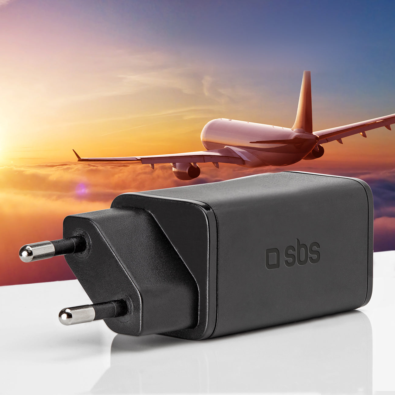 Power Supply Enclosures – GaN network charger with Power Delivery - Carlat