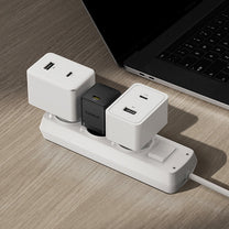 Power Supply Enclosures – Palm 30W USB-C wall charger - Carlat