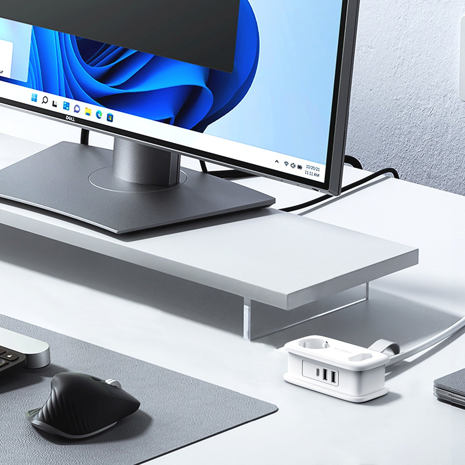 Power Supply Enclosures – Power strip 5in1 AC USB-A USB-C - Carlat
