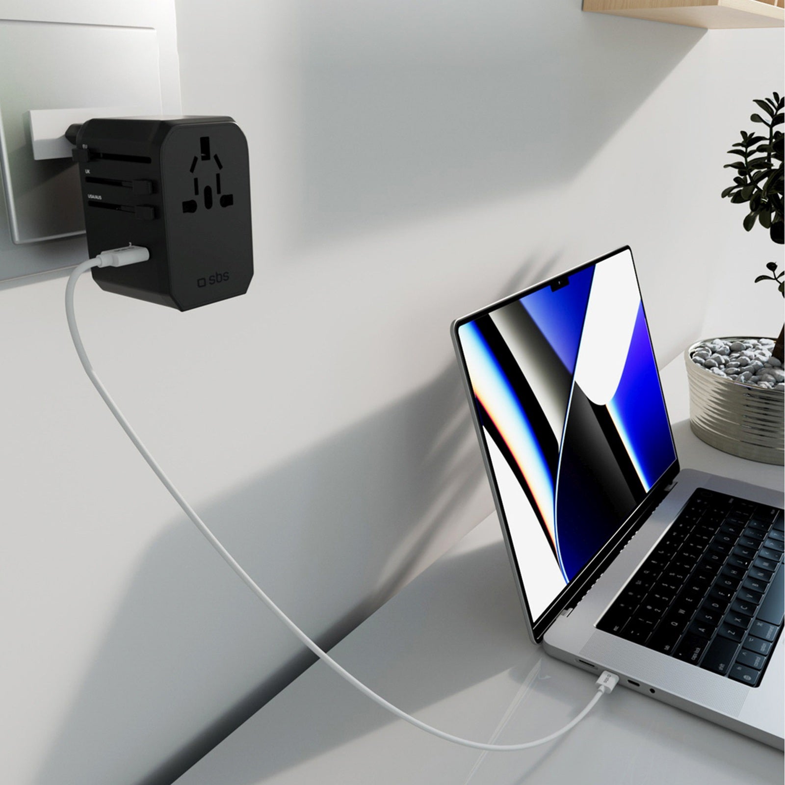 Power Supply Enclosures – Travel Adapter Socket Adapter EU UK - Carlat