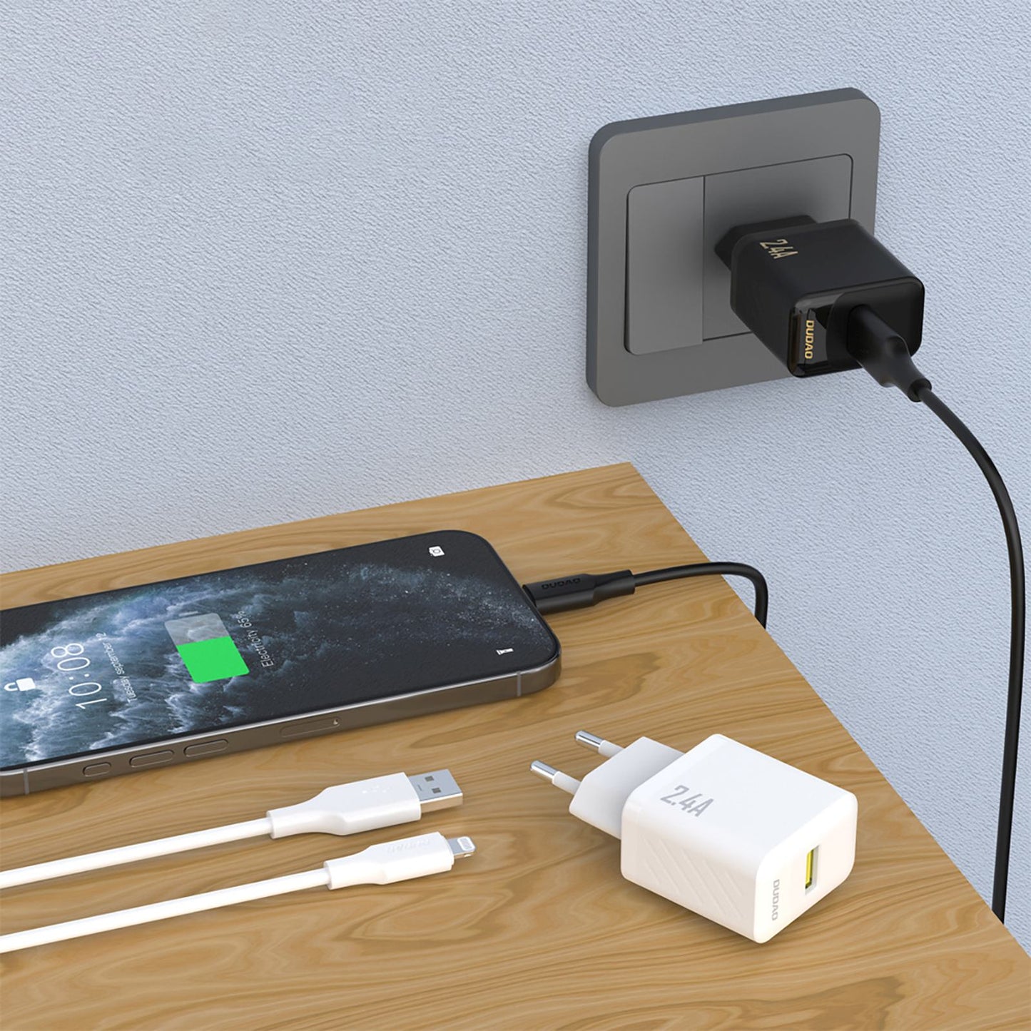 Power Supply Enclosures – USB-A wall charger with USB-A cable - Carlat