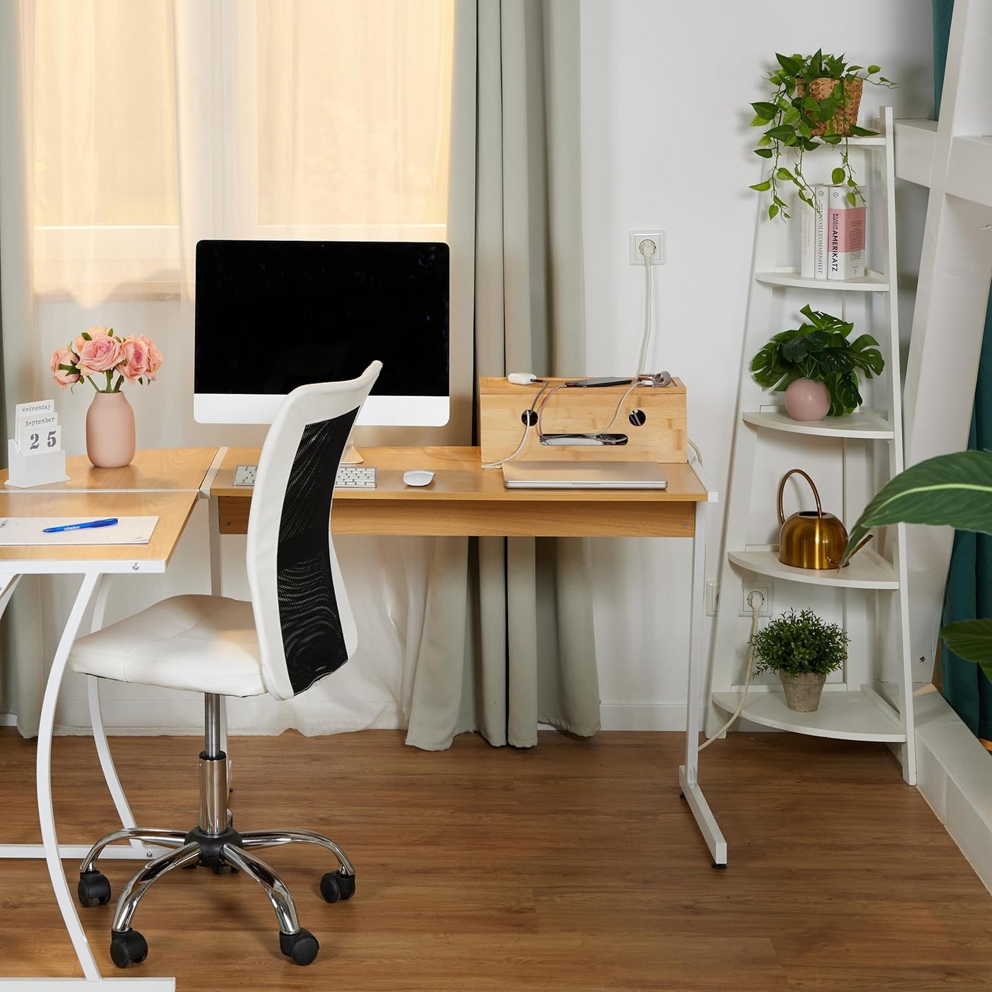 Relaxdays Cable Box for 2 Power Strips, Bamboo, H x W x D: 15.5 x 42 x 16 cm, Hide Cables, Socket Box, Natural - Carlat