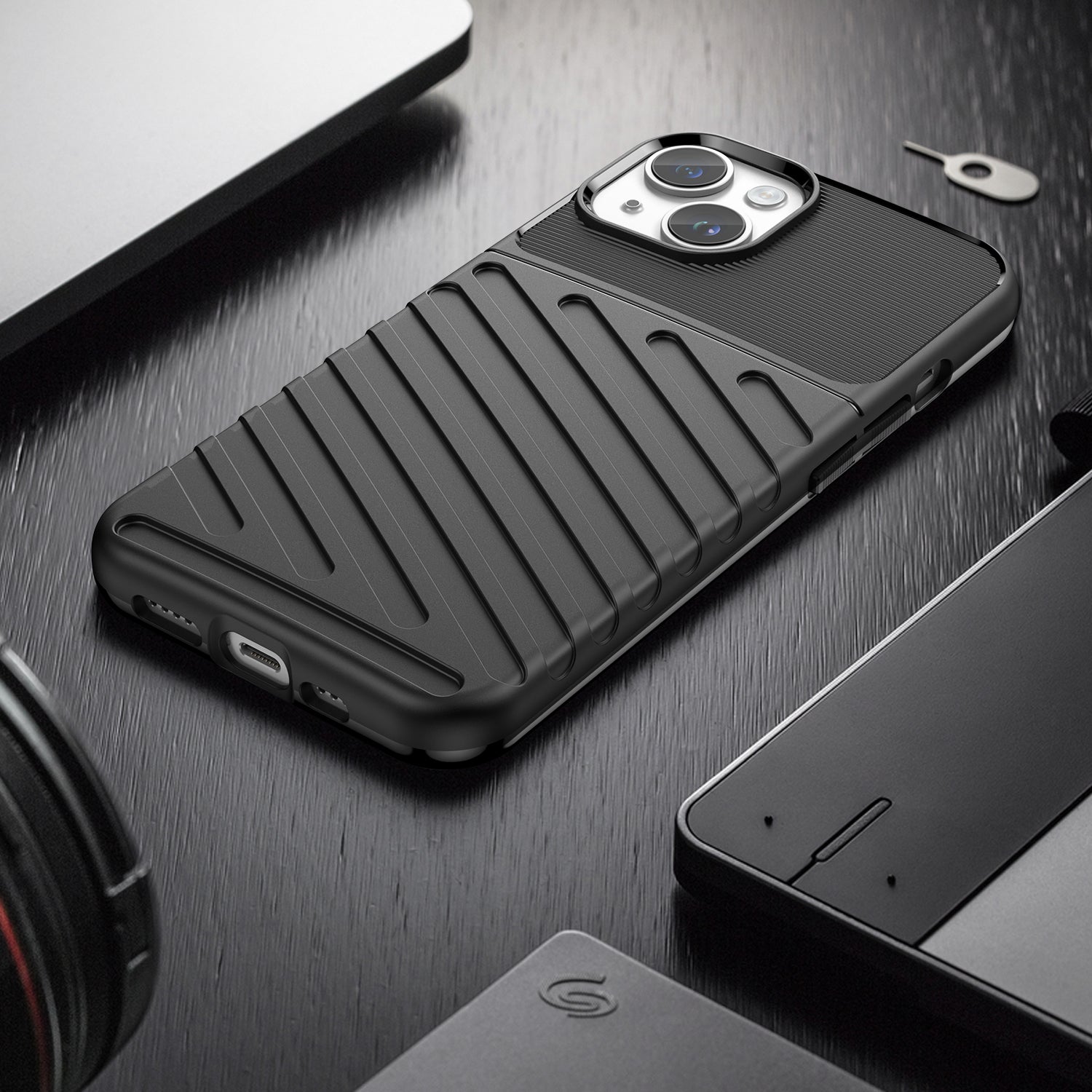 Retail Display Cases – Armored cover for iPhone 14 Plus - Carlat