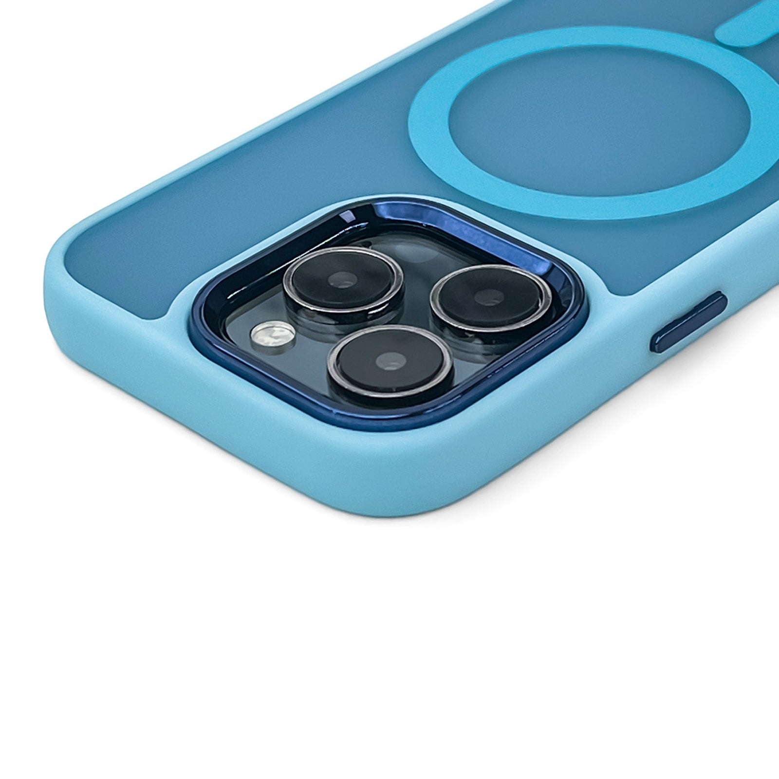 Retail Display Cases – Case for iPhone 16 Magnetic Collection - Carlat