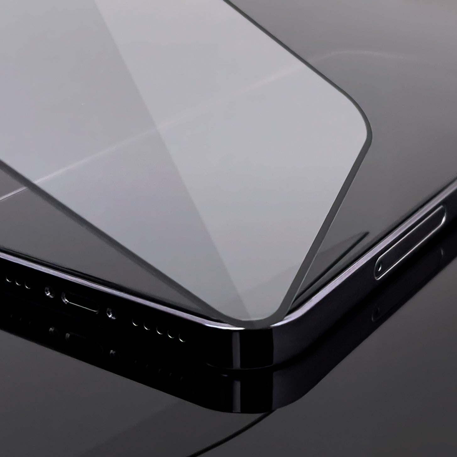 Retail Display Cases – Durable tempered glass for Motorola G73, - Carlat