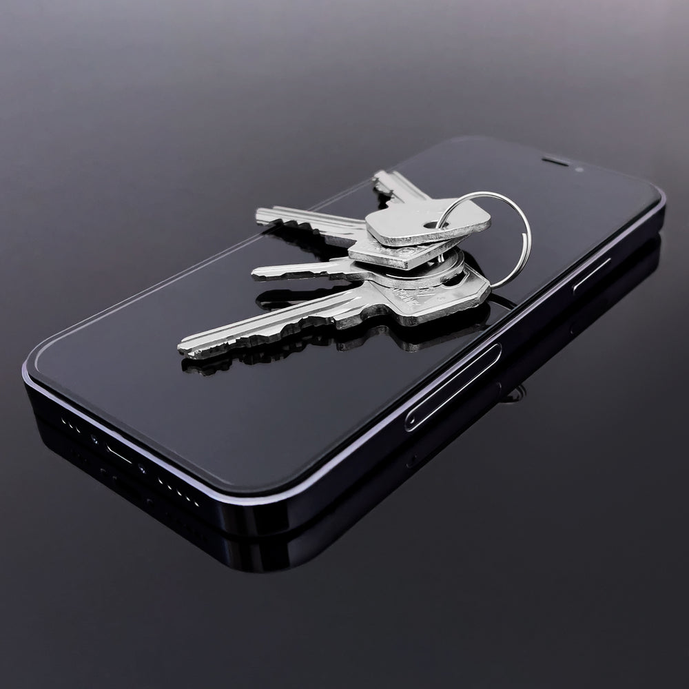 Retail Display Cases – Glass foil tempered glass for iPhone - Carlat