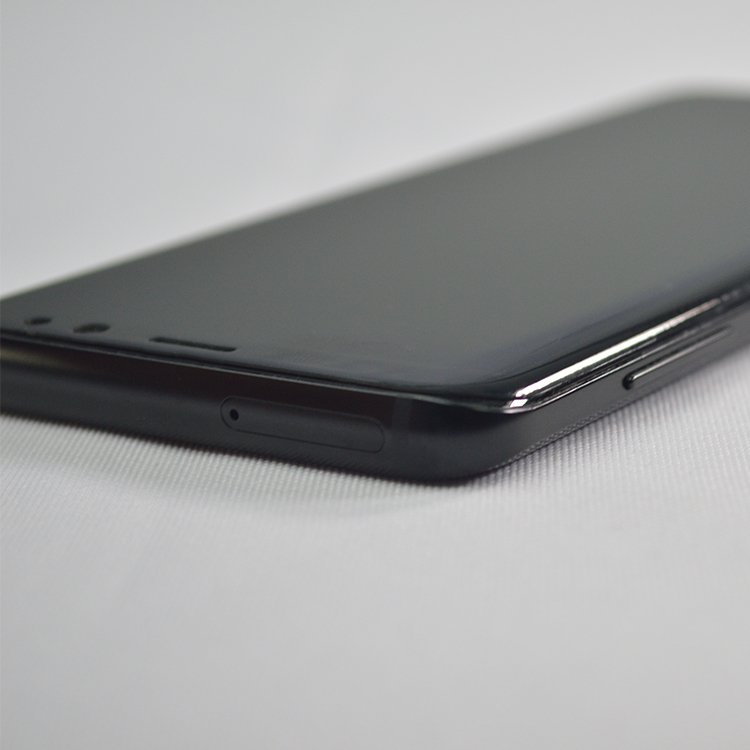 Retail Display Cases – Glass foil tempered glass for screen - Carlat