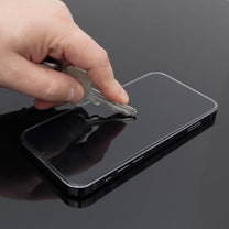 Retail Display Cases – Privacy tempered glass for iPhone 16 - Carlat