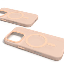 Retail Display Cases – Silicone case for iPhone 16 Pro - Carlat