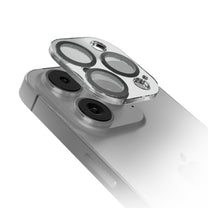 Retail Display Cases – Tempered glass for the camera island - Carlat