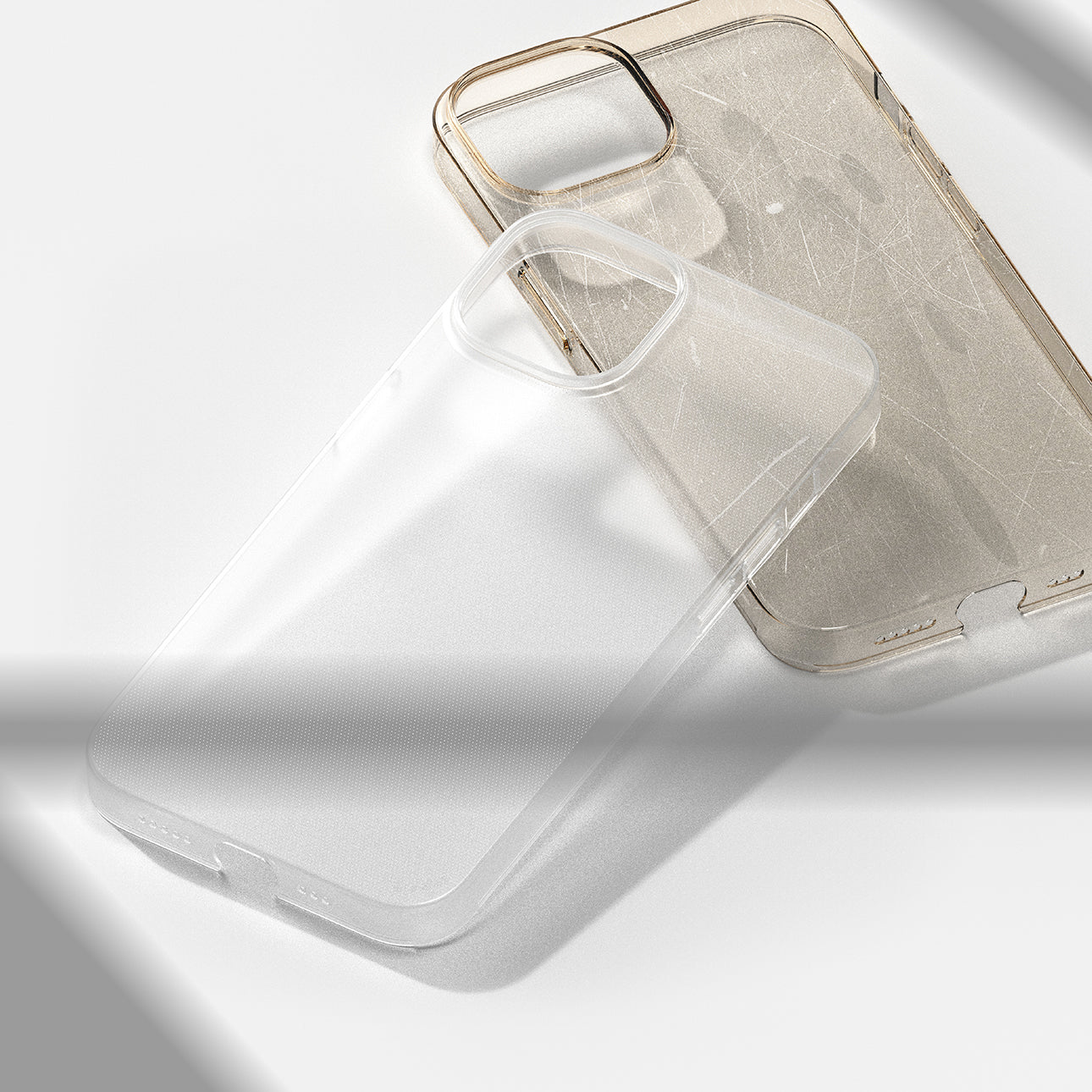 Retail Display Cases – Translucent ultra-thin case for iPhone 14 - Carlat