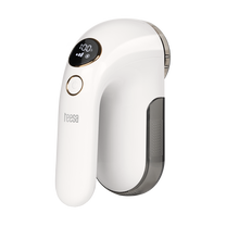 Shavers – LR30 LED Cordless Clothes Shaver, 3 Speeds, 6 Blades - Carlat