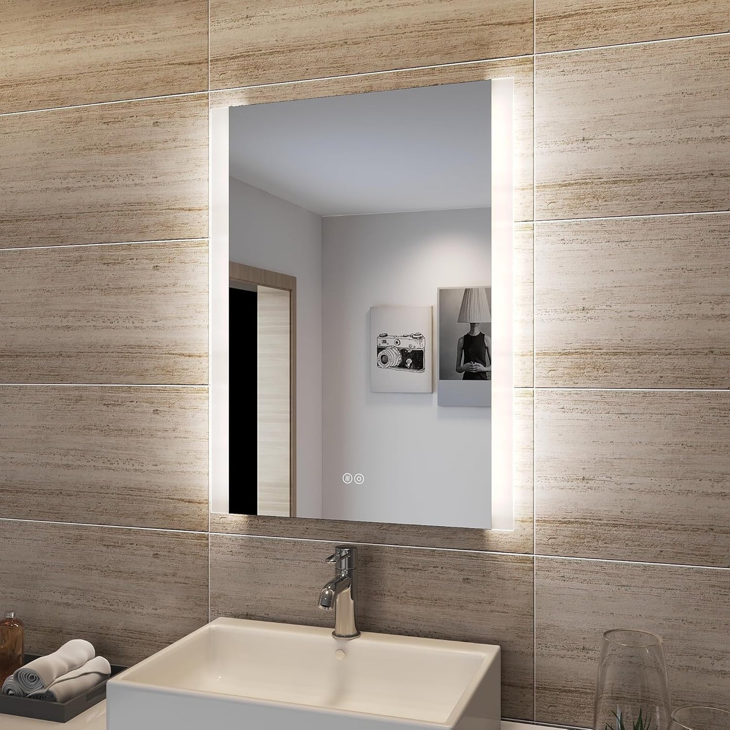 Sonni Bathroom LED Wall Mirror, Rectangular with LED Lighting, Cool White, IP44 Energy Saving - Carlat