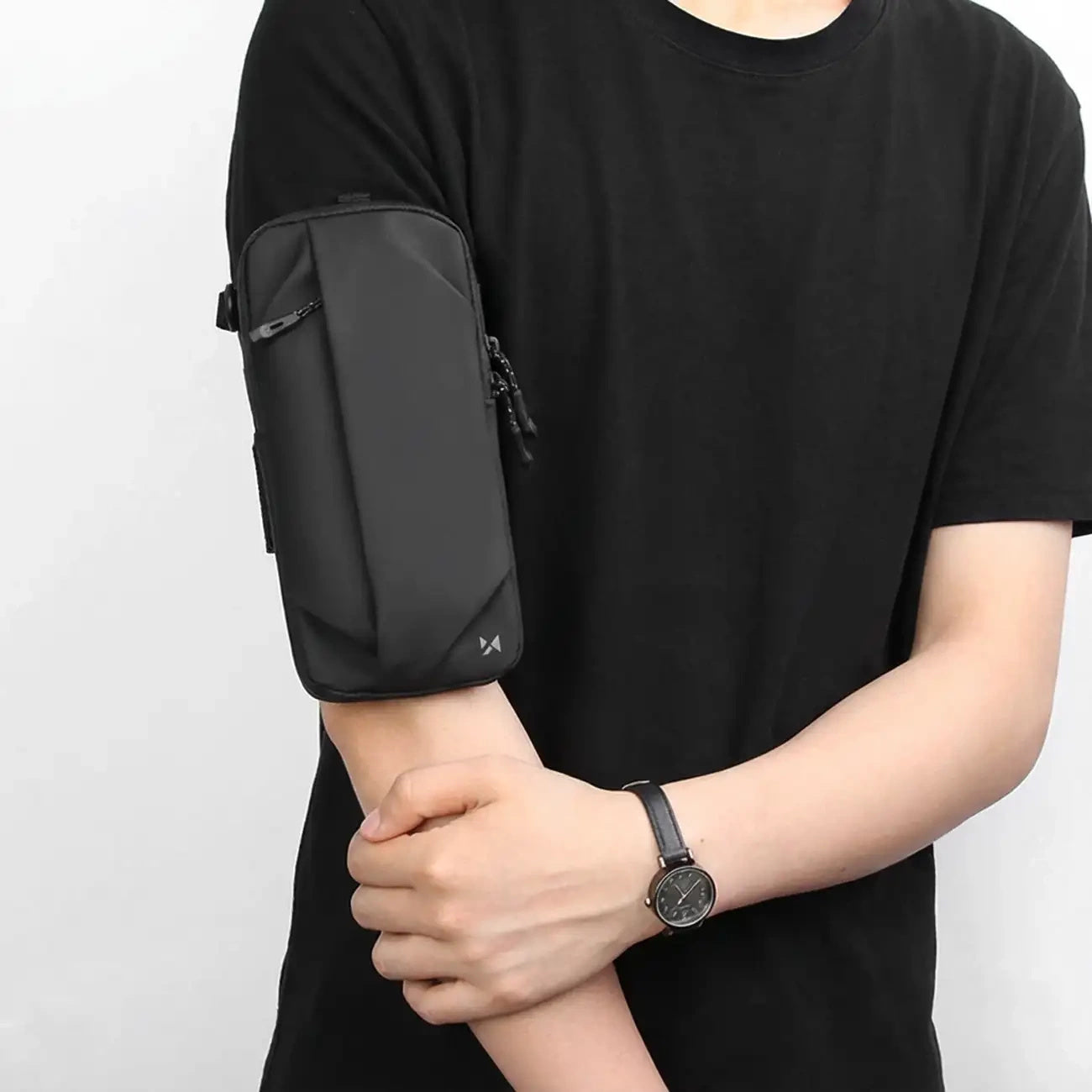 Sporting Goods – Armband bag, armband for phone for running - Carlat