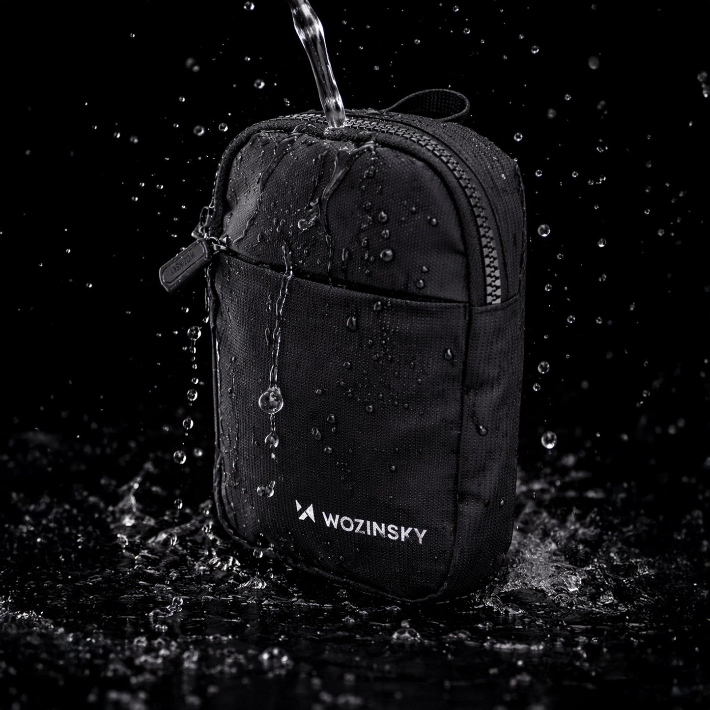 Sporting Goods – Mini waterproof two-compartment shoulder bag for a - Carlat
