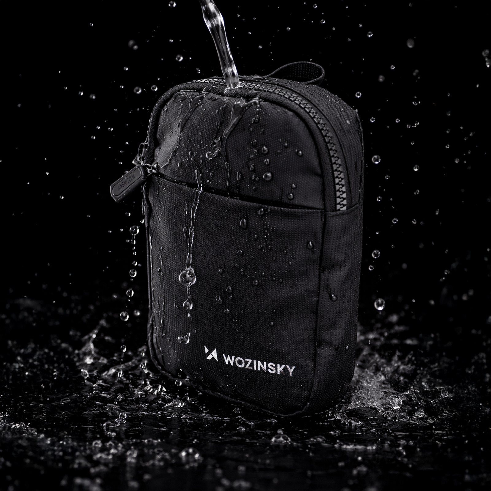 Sporting Goods – Mini waterproof two-compartment shoulder bag for a - Carlat