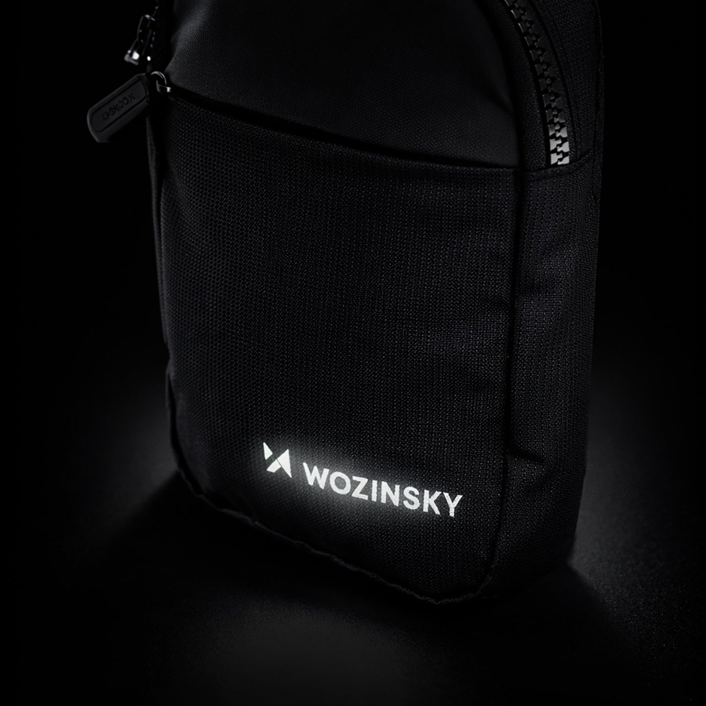 Sporting Goods – Mini waterproof two-compartment shoulder bag for a - Carlat