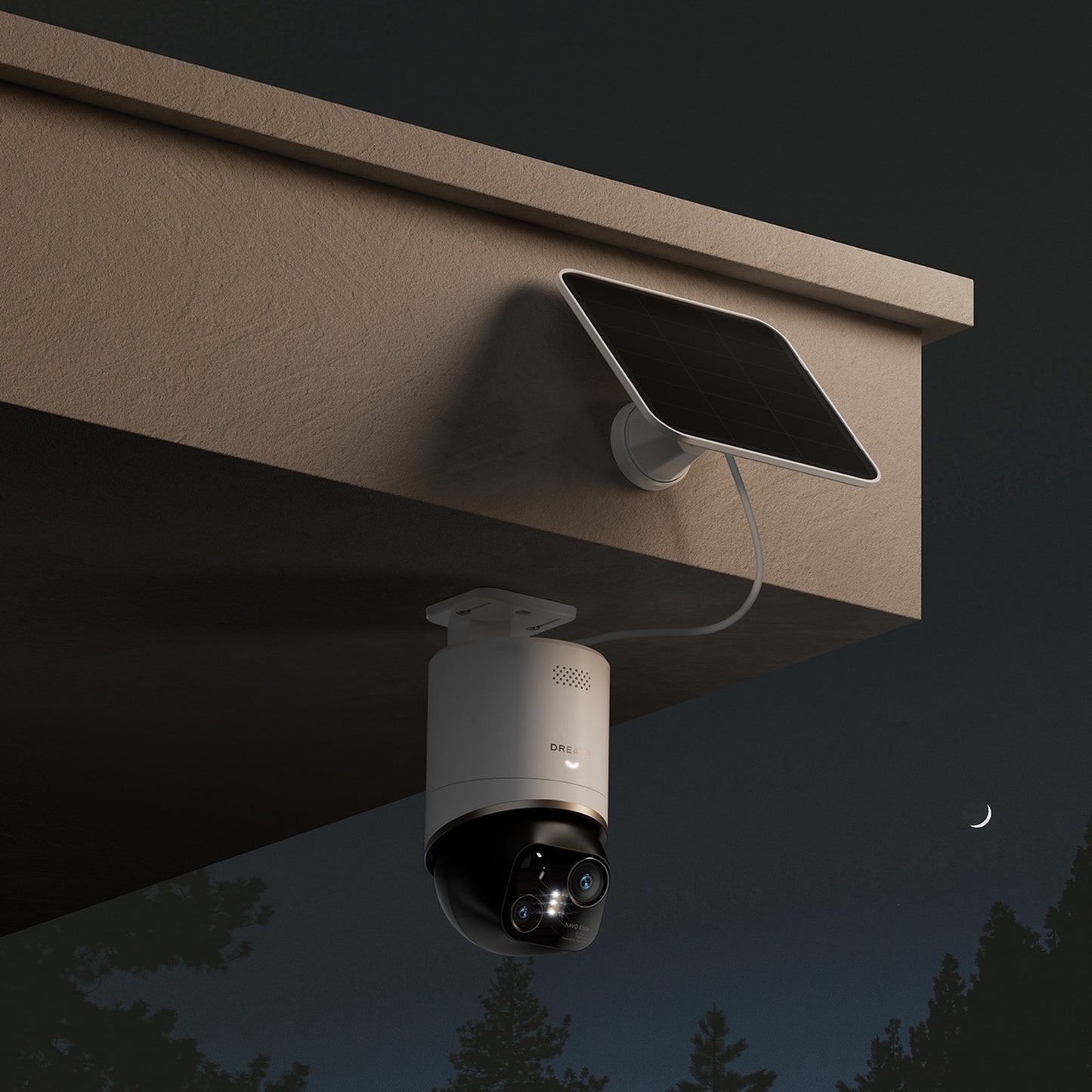 Surveillance Camera Accessories – 360 Outdoor Camera with Solar Panel - Carlat