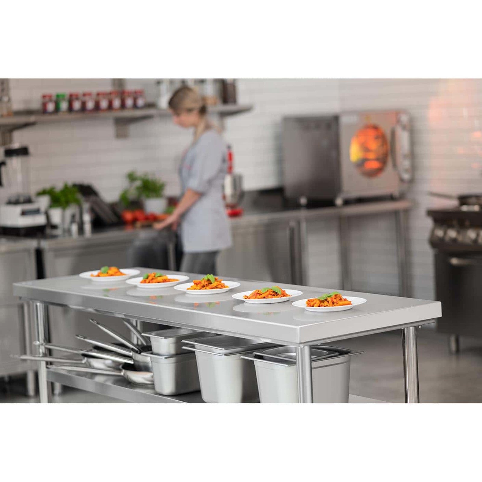 Tables – Table, central steel worktop, 2 shelves, 180 x - Carlat