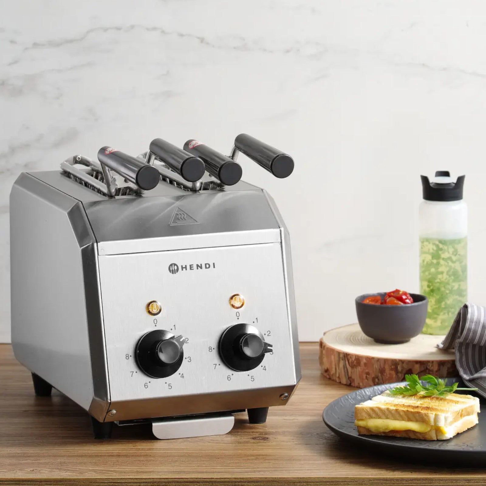 Toasters & Grills – Double sandwich toaster with timer 1200W - Carlat