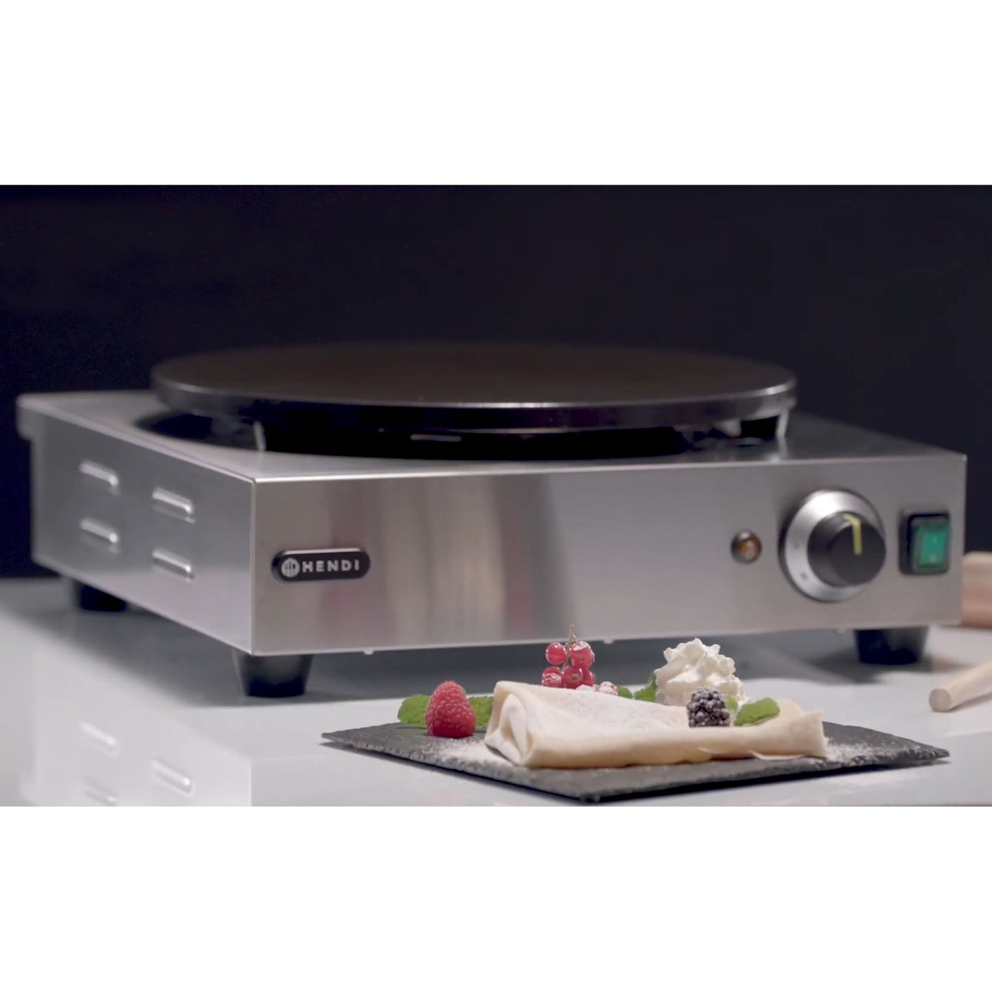 Toasters & Grills – Round electric pancake maker, diameter. 40 - Carlat