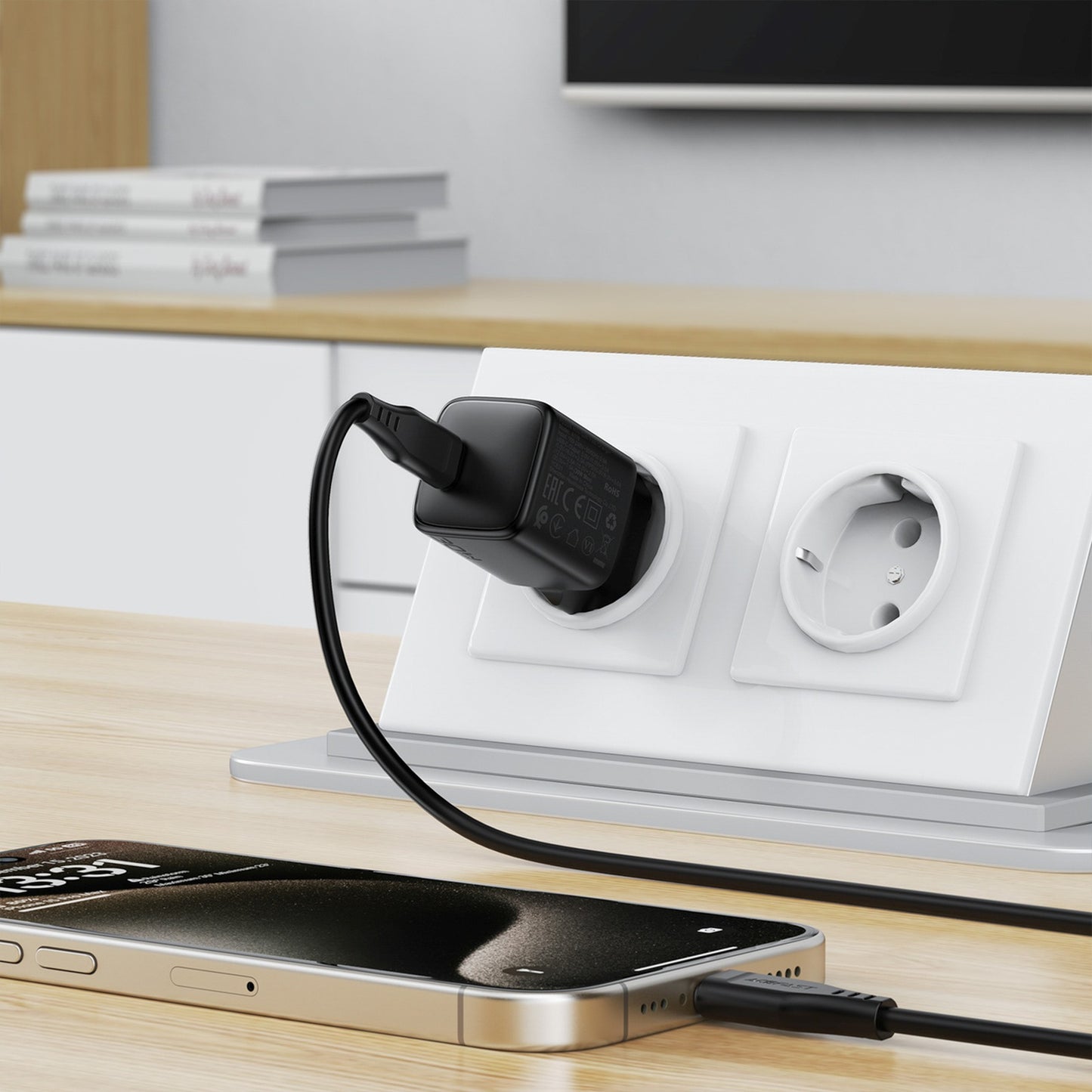 USB-C 30W GaN wall charger with USB-C - Lightning 1.2m cable - black - Carlat