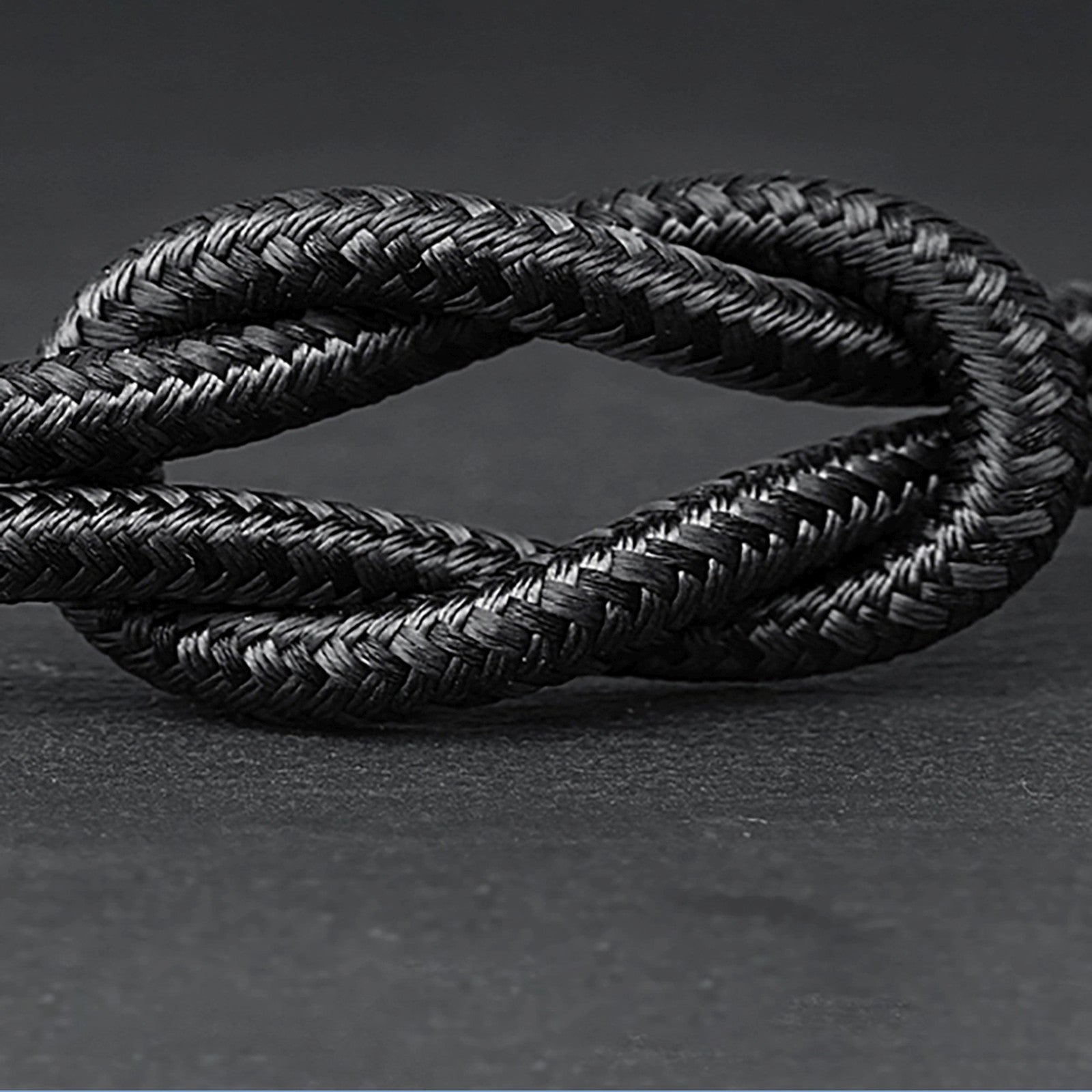 USB Cables – USB-C cable 65W 2m - black - Carlat