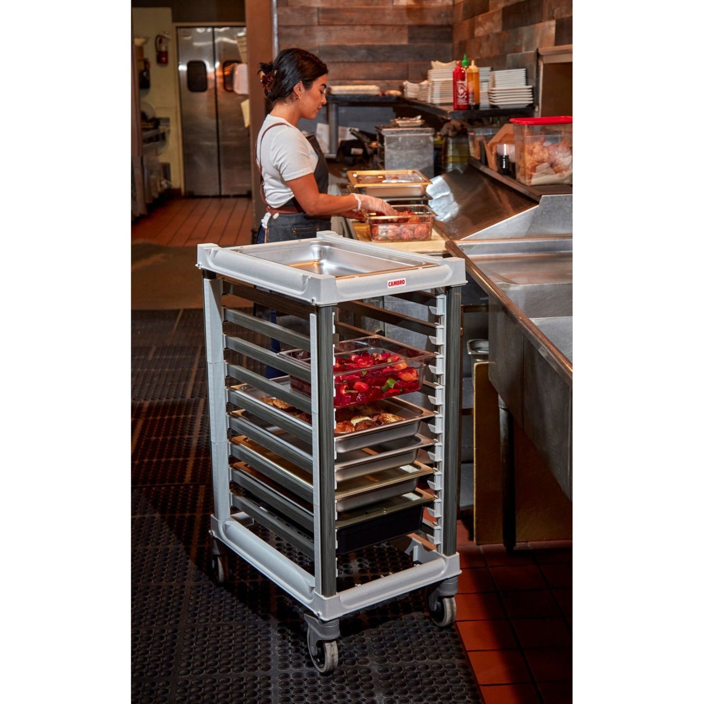 Utility Carts – Camshelving 9x GN 1/1 container transport trolley - Carlat