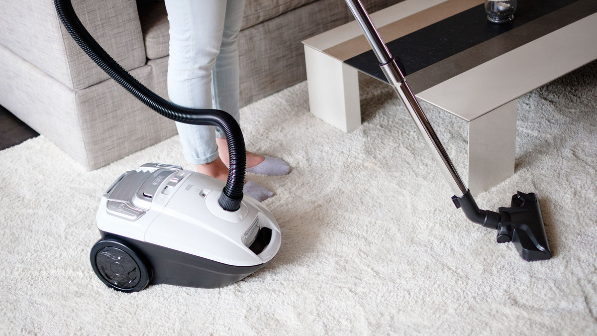 Vacuum Cleaners – ECO WHITE 700 Bagged Vacuum Cleaner - Carlat