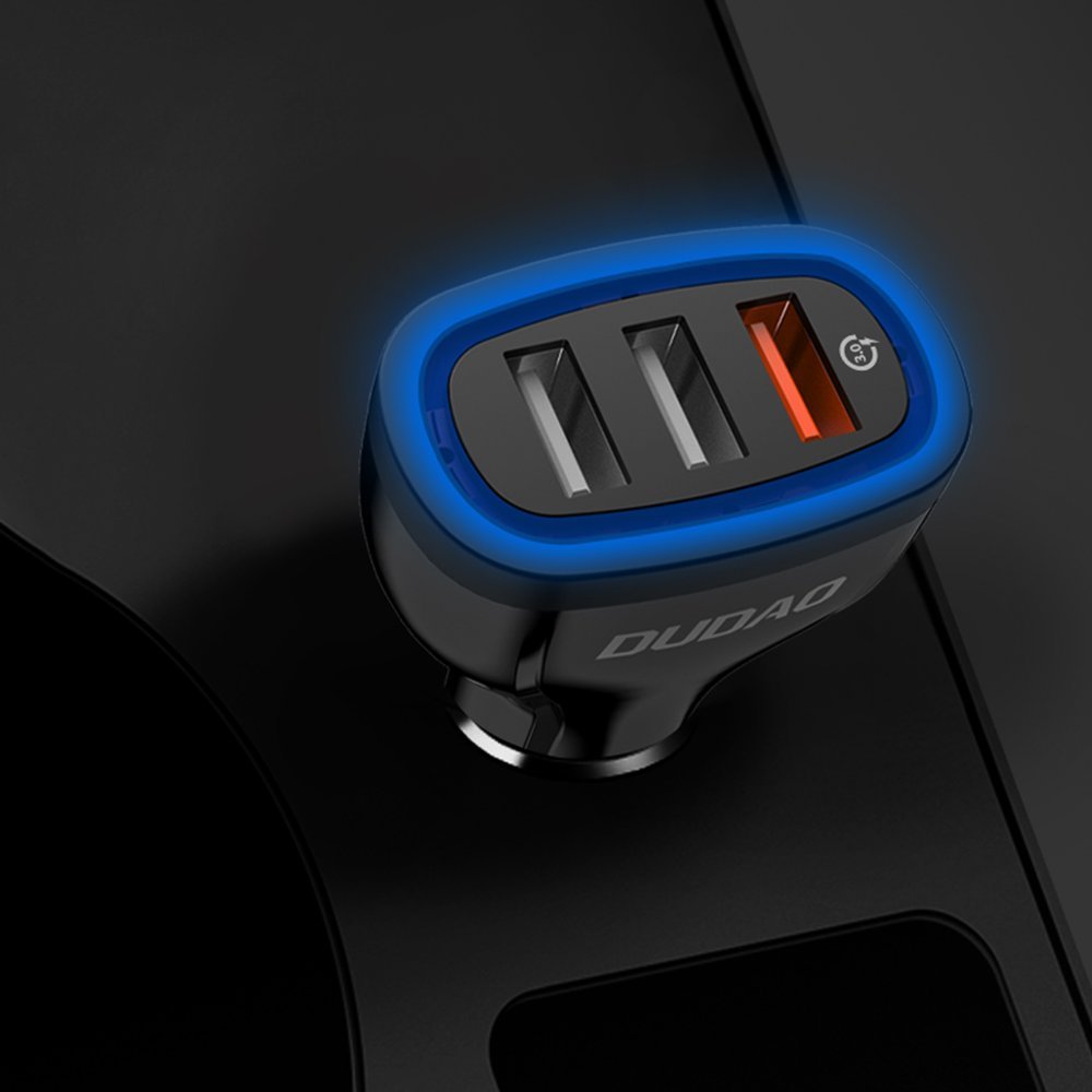 Vehicle Jump Starters – Car charger 3x USB Quick Charge - Carlat