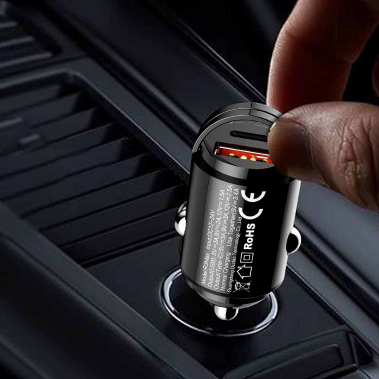Vehicle Jump Starters – Mini car charger for cigarette lighter - Carlat