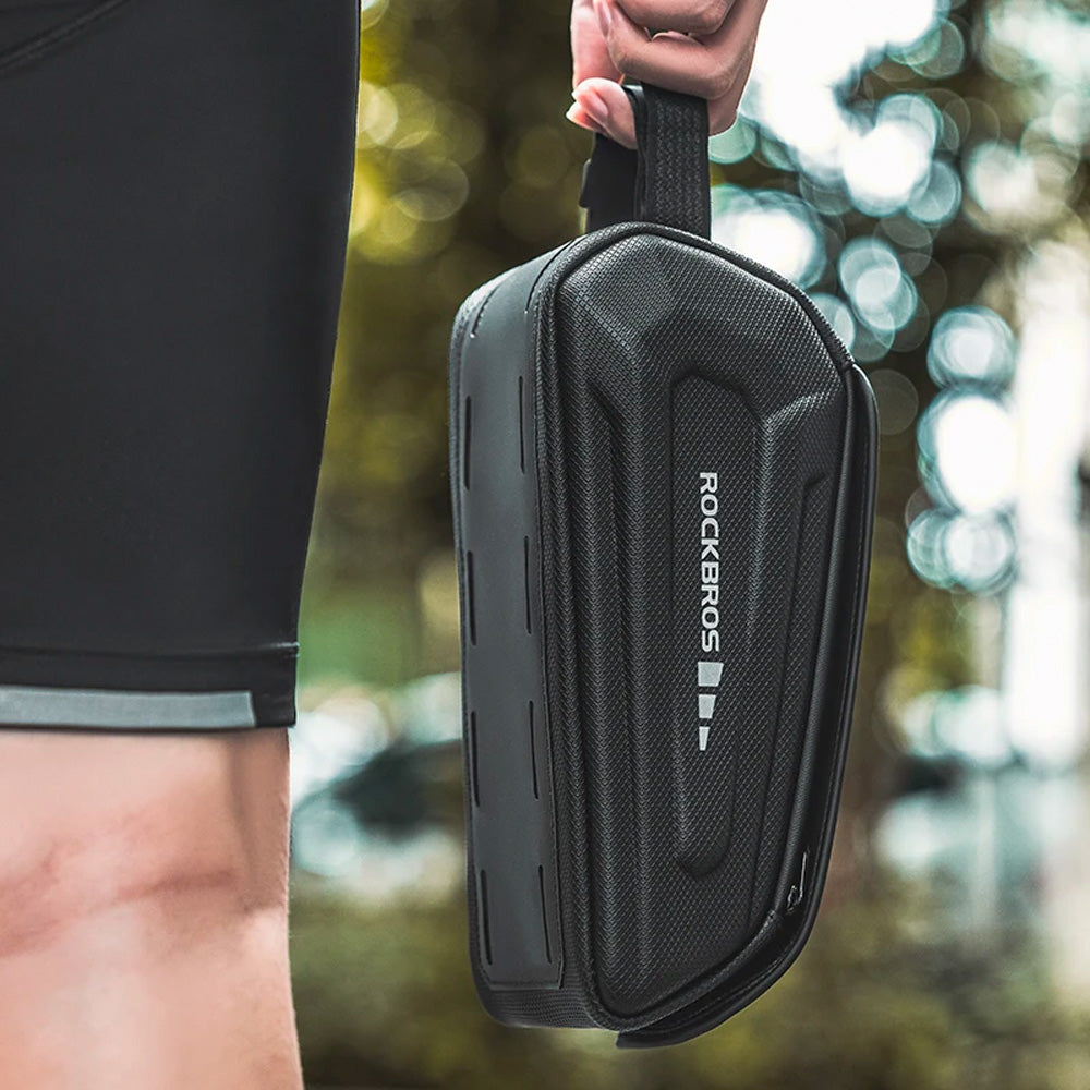 Waterproof bicycle frame bag with phone case, black - Carlat