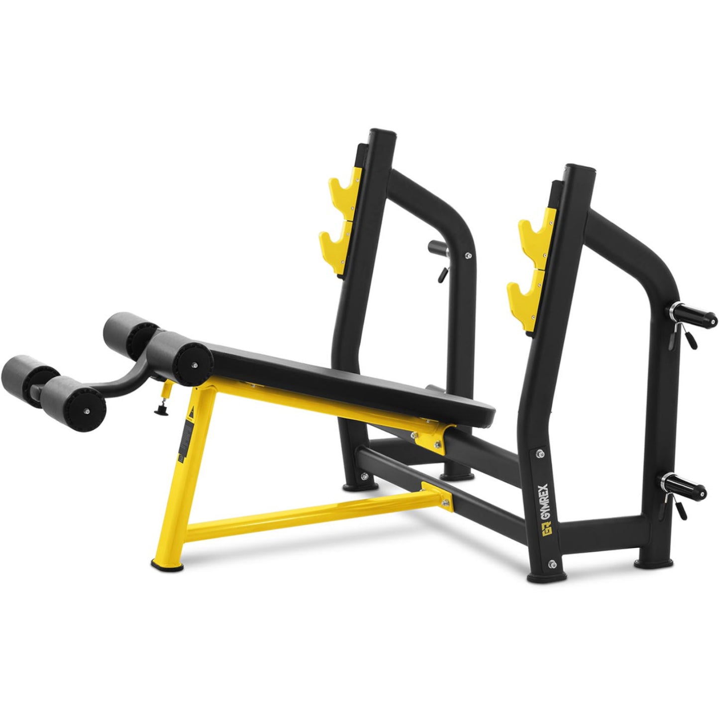 Weight Lifting – Inclined training bench for pressing the barbell - Carlat