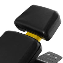 Weight Lifting – Inclined training bench for pressing the barbell - Carlat