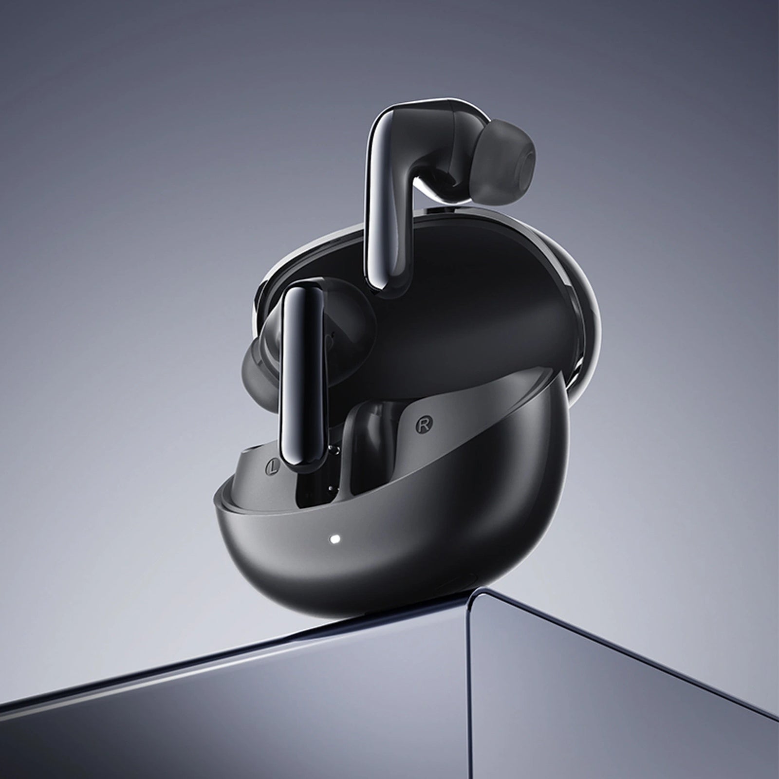 Wireless in-ear headphones with LDAC and ANC noise reduction - Carlat