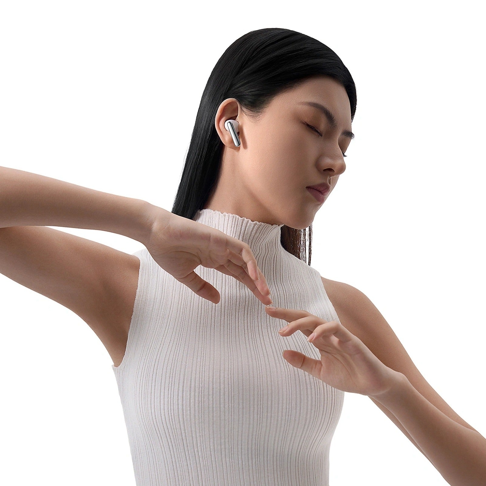 Wireless in-ear headphones with LDAC and ANC noise reduction - Carlat
