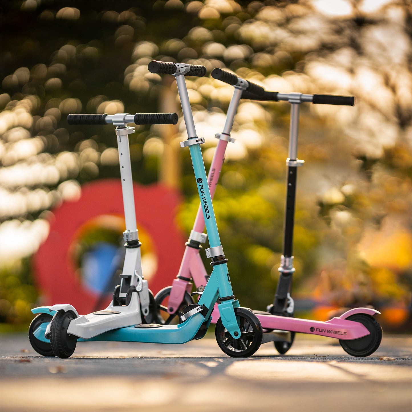 Rebel Scooters – FUN WHEELS PINK Electric Scooter for Kids – image 6