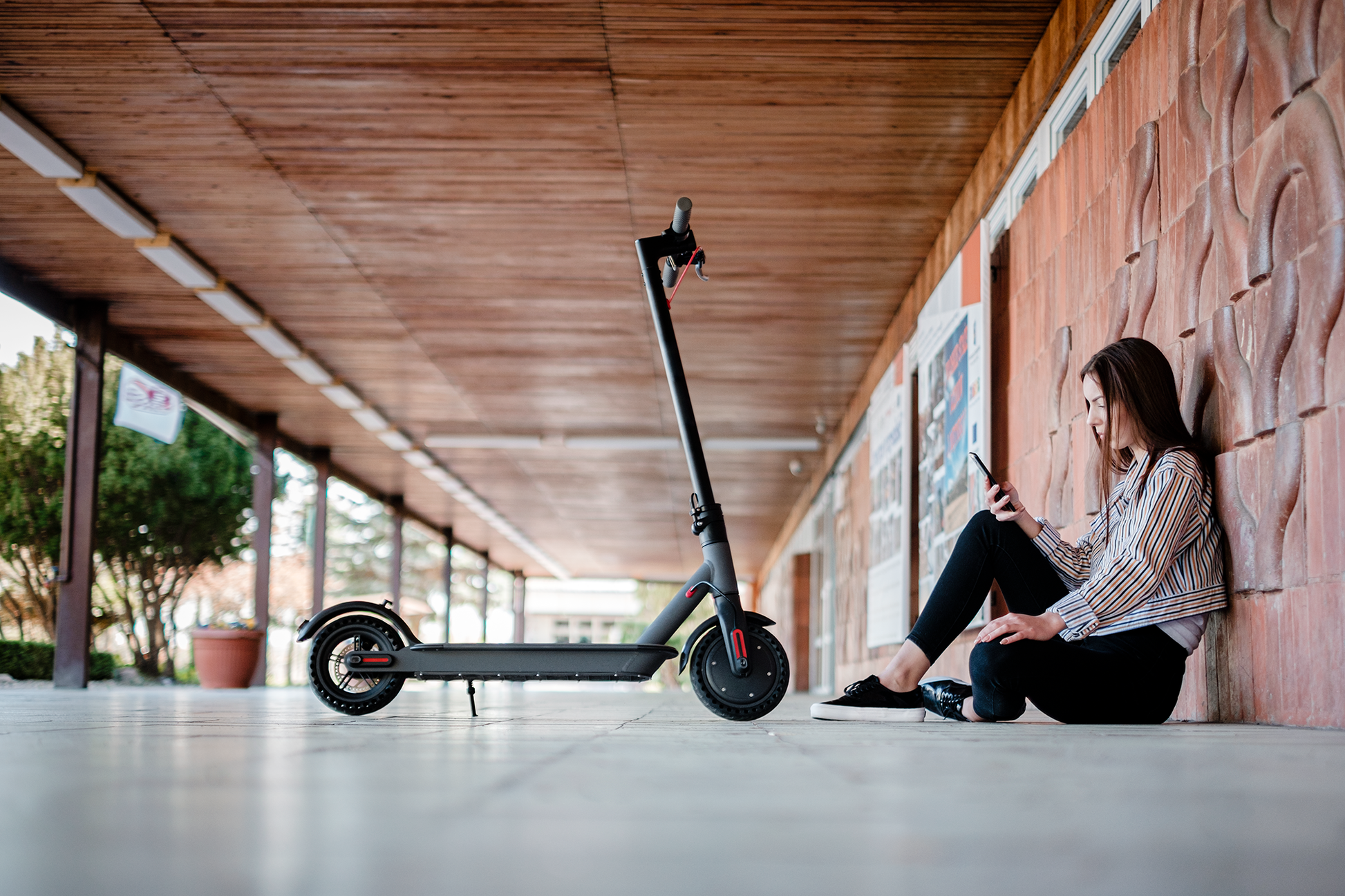 Rebel Scooters – FAST WHEELS PRO electric scooter – image 9