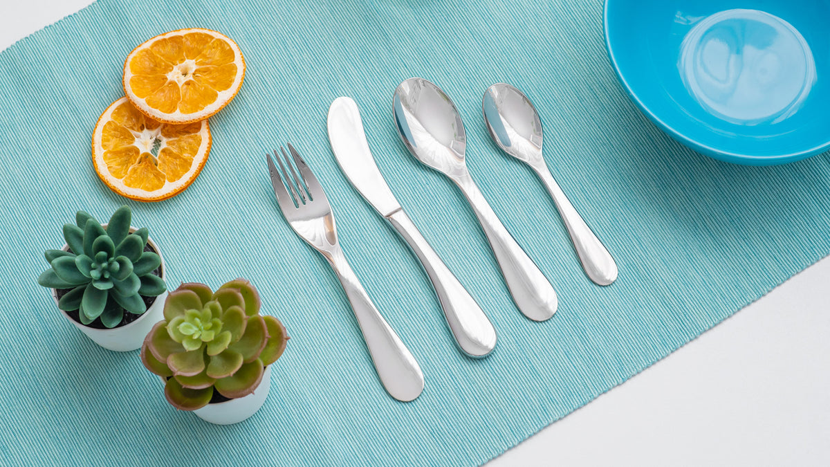 Teesa The remaining – 4-Piece Children's Cutlery Set – image 4
