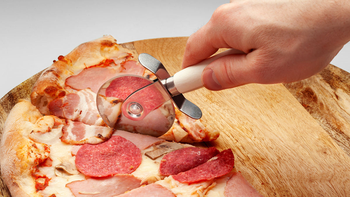 Teesa Knives, cleavers, and axes – Pizza knife – image 2
