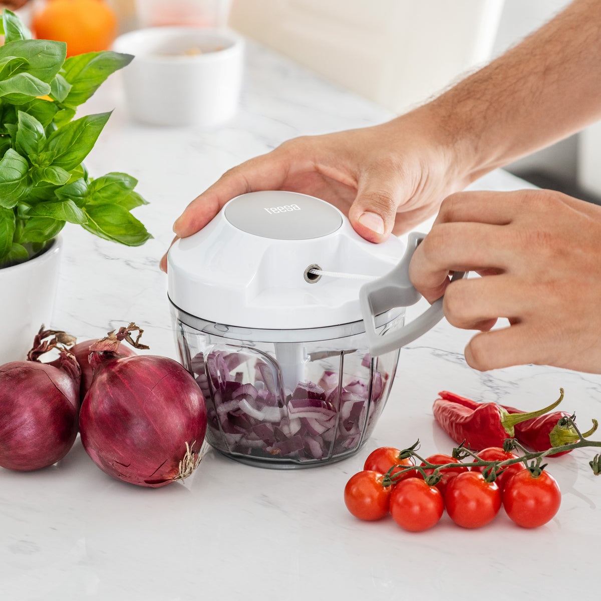 Teesa Graters, choppers, juicers, and shredders – 650 ml Manual Grinder – image 7