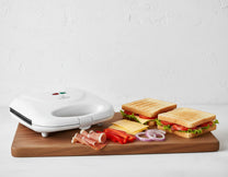 Titanum Toasters and Toast – TKT004W Titanum 700 W Panini Sandwich Toaster – image 9