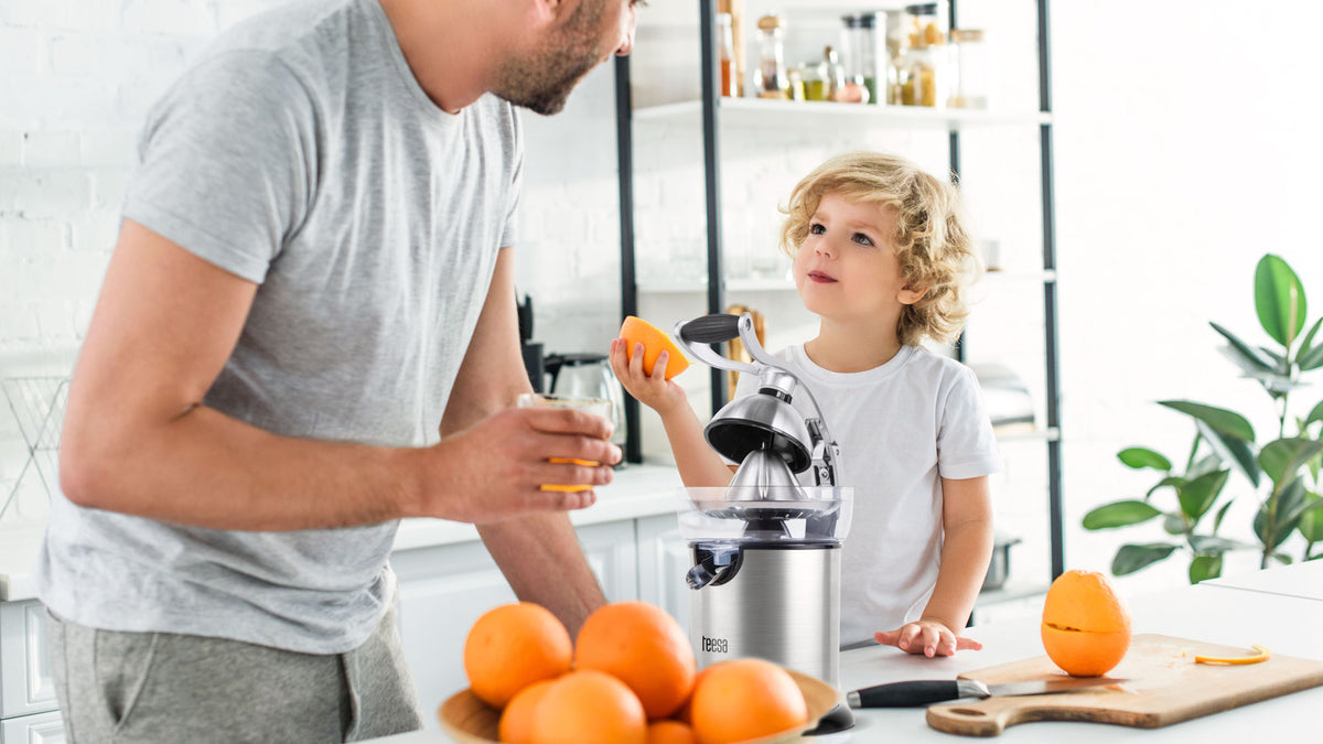 Teesa Juicers and Juice Extractors – Citrus juicer with a handle – image 6
