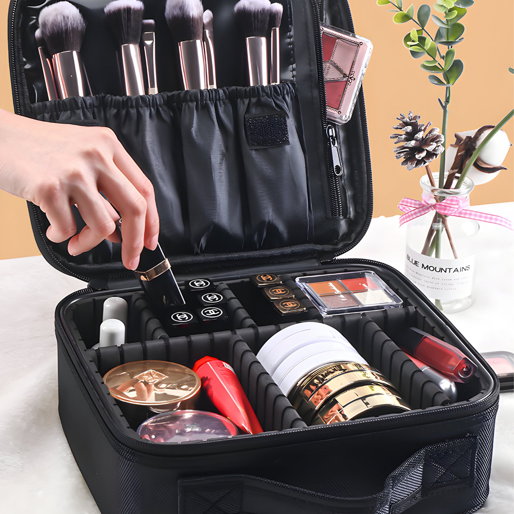 RTO Cosmetics, trunks – Cosmetics Organizer, Large Black Travel Bag for Cosmetics