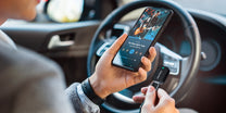 Kruger&Matz The remaining – HL-CP03 Wireless CarPlay - Android Auto Adapter – image 9